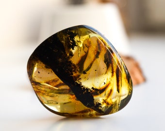 Large Amber Stone, Natural amber stone, unique shape amber, polished amber stone, Collector's Piece,DECORATION or for Amber Jewelry making