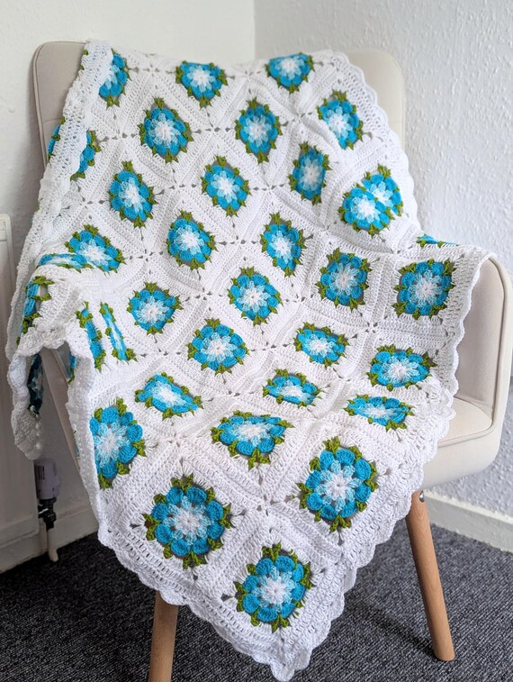 Handmade Blue and White Crochet Vintage Handmade BLUE and White Hexagon Design Crochet RUG  main image 2