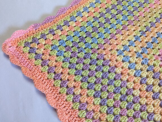 Crochet cot online blanket