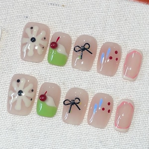 Small Daisy, Refreshing Summer Hand-Painted Nail Art, Cute Cream Style Short False Nails, Suitable For Party/Birthday Gifts