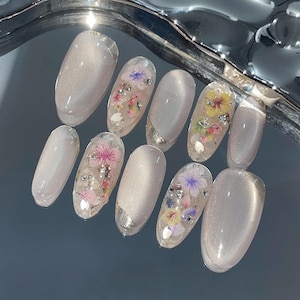Flowery Love Words, Dried Flower Glass Bead Cat's Eye, Handmade Press-On Nails, High-End And Gentle Nails, Party Birthday Party Gifts