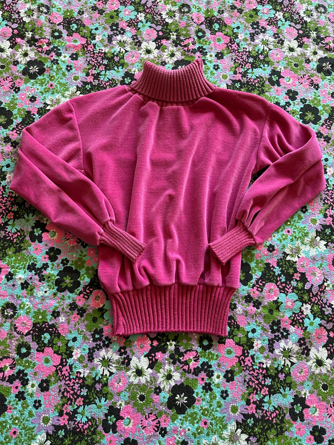 Vintage 80s Pink Velour Pullover Turtleneck Small