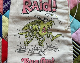 Vintage Raid Bug Out At The Beach Drawstring Promo Bag
