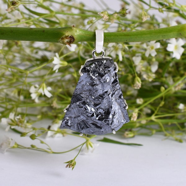 925 Sterling Silver Silicon Stone Pendant: Rare Healing Gemstone