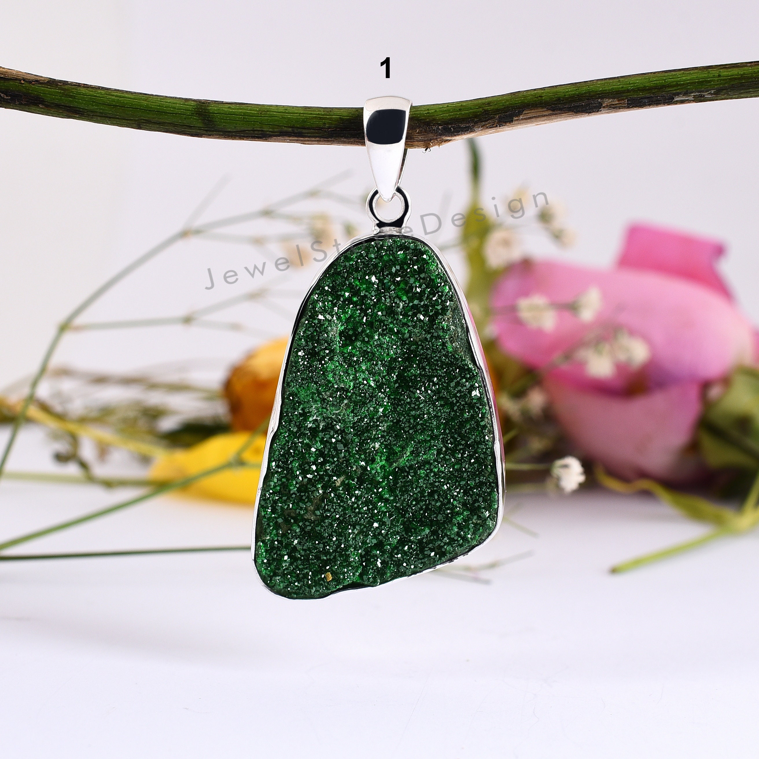 Uvarovite jewelry deals