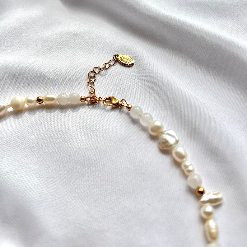 Elle's Pearl Necklace image 4