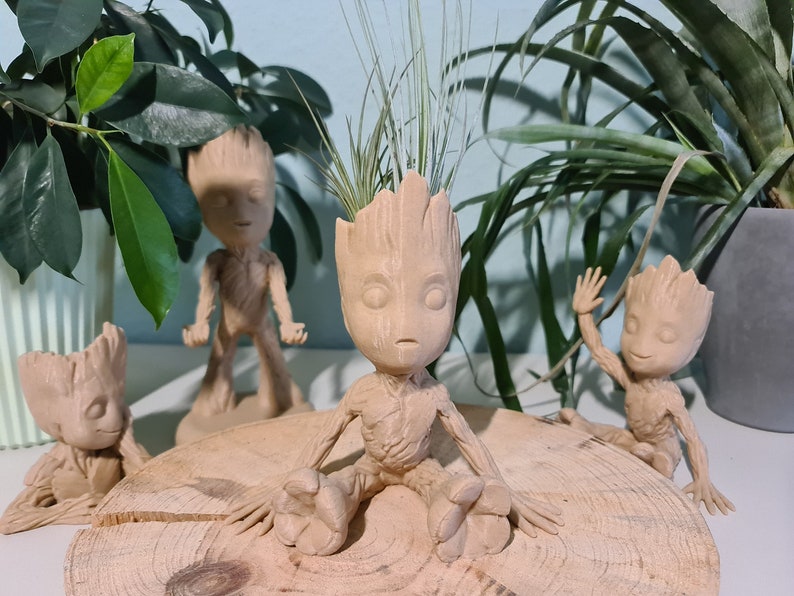 Groot's Galactic Collection: From plant pots to controller holders discover the charm of the stars for your home Marvel/Plant/PS Pflanz-Groot 16cm