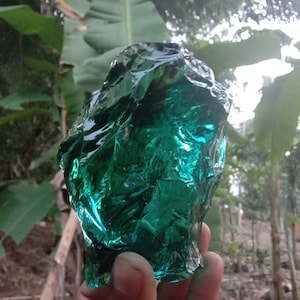 742 gr of raw Andara turquoise crystal. Rare ....