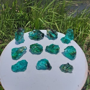 11 pcs 1681 gr of rough Andara Crystal Turquoise Green With Hair Fiber Inside Monatomic