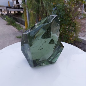 3,9 kgs Of Cutting Polised Andara Crystal Yeloowish Green for Healing