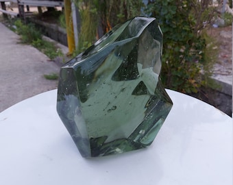 3,9 kgs Of Cutting Polised Andara Crystal Yeloowish Green for Healing