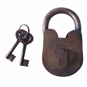 Vintage Titanic Southampton old PADLOCK Antique Solid Brass Safe Key Working Lock