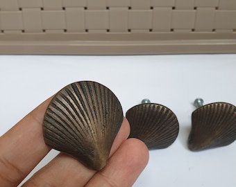 Brass Shell Knob Drawer Pulls, Coastal Cabinet Drawer Handles - Kitchen, Bathroom or Office