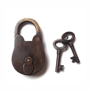 Vintage Simple Luxury PADLOCK Antique Solid Brass Safe Key Working Lock