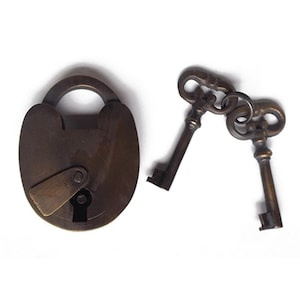 Vintage Small Classic old PADLOCK Solid Brass Antique Safe Key Working Lock
