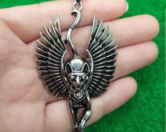 Pingente da Deusa Egípcia Bastet, Colar Bastet, Pingente Egípcio de Escaravelho, Colar Egípcio, Gato com Asas, Pingente de Gato, Colar de Gato, Gato Voador
