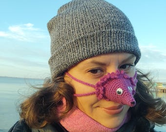 Protetor de Nariz de Ouriço Amigurumi, Gorro de Tricô para Nariz, Cobertura Aconchegante para o Nariz, Máscara para o Nariz, Chapéu para o Nariz, Cachecol para o Nariz, Protetor Divertido para o Nariz, Protetor Nasal