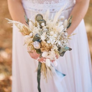 Bouquet de mariée blanc et vert en fleurs séchées image 1