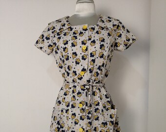 Vintage Sommer Baumwollkleid 1950er Jahre, leichtes Frühlingskleid, Blumenkleid, weißes Kleid