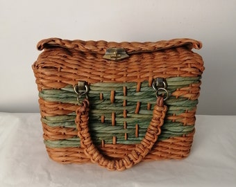 Vintage 1950s summer straw bag, wrist handle bag orange and green, staw purse