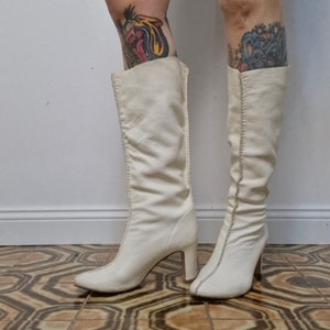 Vintage White boots in very soft leather size 38 eu