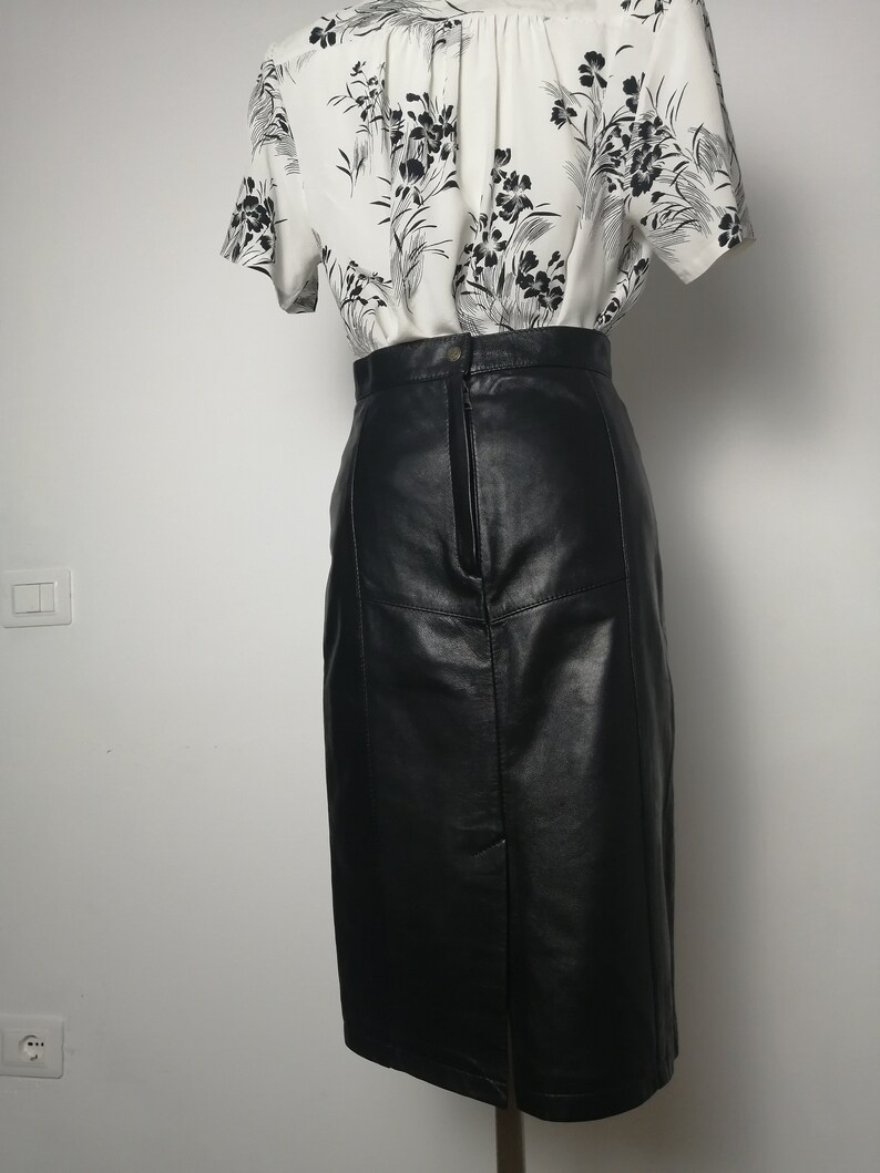 Retro Black Leatherette Pencil Skirt Pockets