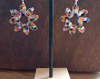 Pendientes de flores multicolores