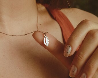 14k Solid Gold Feather Necklace: Boho Charm Pendant