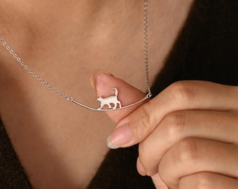 Collar de plata de ley con dije de gato • Joyería para gatos • Joyería gatuna • Collar con dije de gato • Colgante pequeño de gato • Collar para amantes de los gatos • Regalo para amantes de los gatos