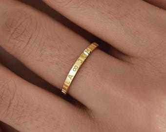 Anello personalizzato in argento sterling con nome • Anello sottile personalizzato con nome • Anello inciso • Anello con nomi per bambini • Anello con numeri romani • Anello impilabile