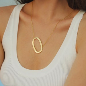 Collar con letra grande • Collar con inicial grande personalizado • Monograma de letra grande personalizado • Collar con inicial lateral • Joyería para mujer