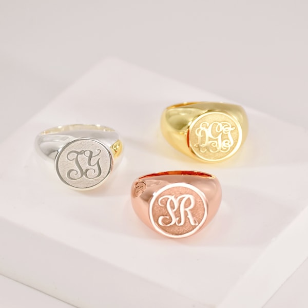 Bague monogramme Signet • Bague Signature Initiale Or Personnalisée • Bague Chevalière Gravée • Bague Lettre • Cadeau pour Elle • Bagues pour maman • Bague BFF