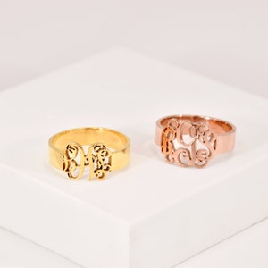 Anillo de monograma personalizado • Anillo de carta de oro inicial personalizado • Anillo inicial grabado • Anillo de carta • Regalo para ella • Anillos para mamá • Anillo BFF