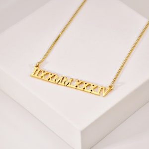 Collar de números romanos • Collar romano personalizado • Collar de fecha personalizado • Collar de números romanos personalizados • Regalos de dama de honor • Regalo para ella
