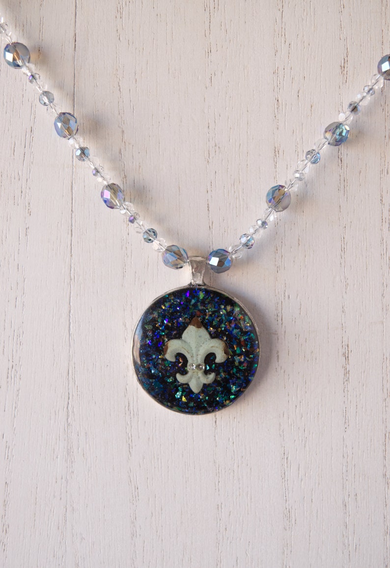 Fleur De Lis Clay Pendant Bead Necklace