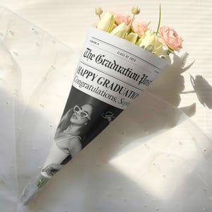 Modello di bouquet di fiori per regalo di laurea su giornale, regali stampabili per laureati e laureati, regali unici per maestri, modello Canva, 133