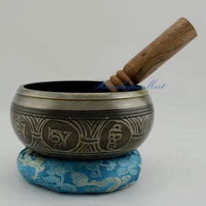 Hand Made Five Metal Itching Singing Bowl Set 5 Inches in Diameter Tibetan Meditation Sound Bowl for Yoga Meditation & Spiritual Healing