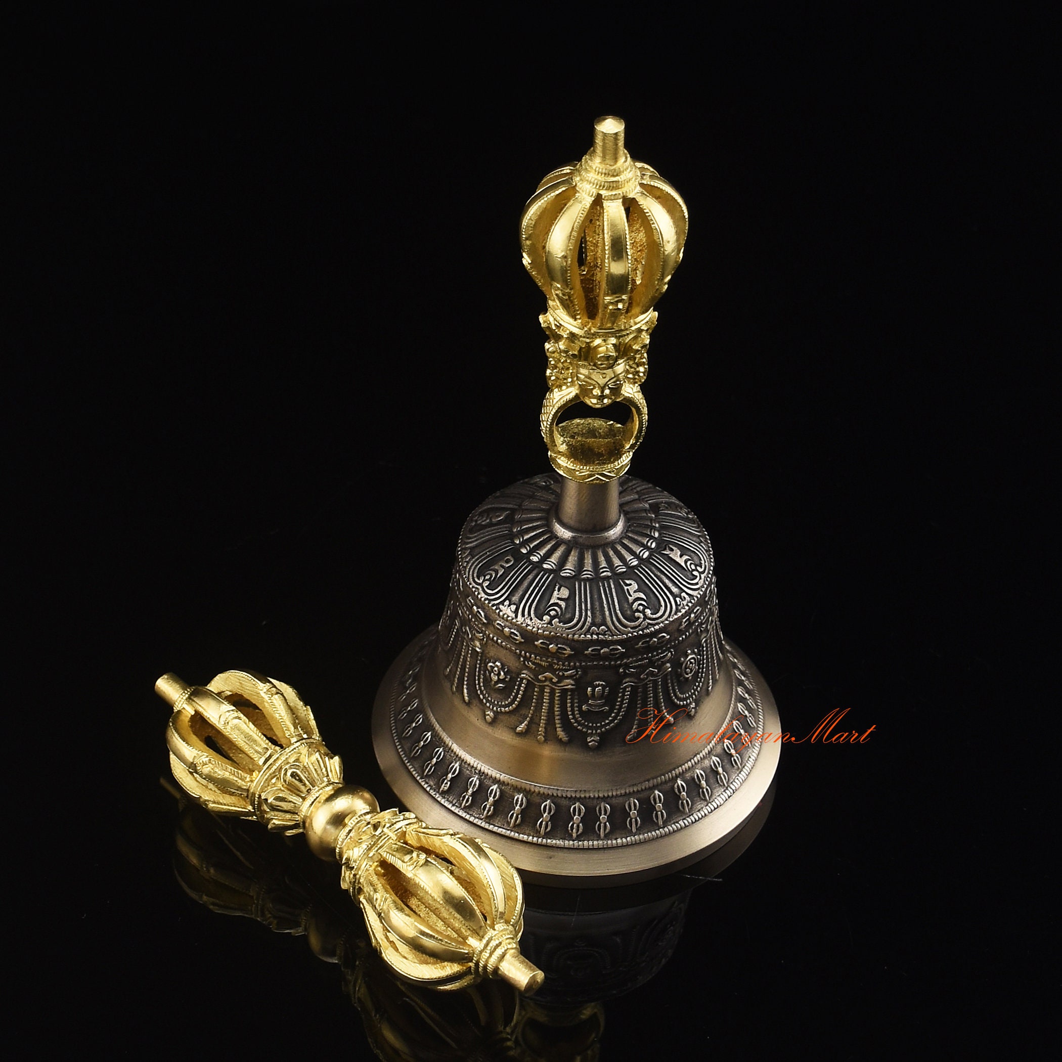 オールドチベット仏教 銅製 金工細工仏陀鈴 Dorje Vajra Bell オールドチベット仏教 銅製 金工細工仏陀鈴 Dorje Vajra Bell