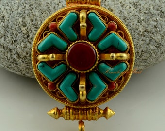 ネパール　パタン産　手彫りの上質なチベット仏教のヴァジュラヨーギニ　銅製　水晶 ネパール パタン産 手彫りの上質なチベット仏教のヴァジュラ