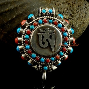 Hand Made Om Silver Tibetan Pendant Ghau Pendant Prayer Box Jewelry from Patan, Nepal