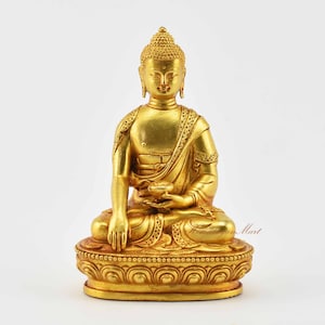 Gold Plated Fine Quality Tibetan Small Shakyamuni Buddha / Tomba Ritual Copper Statue from Patan, Nepal for Shrine / Altar / Monastery