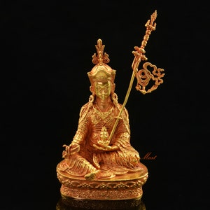 Fine Quality Gold Plated Small Guru Rinpoche Padmasambhava Ritual Copper Statue for Altar / Shrine / Monastery from Patan, Nepal