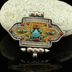 Fine Quality Hand Made Kalasha – Treasure Vase Tibetan Buddhist Silver Pendant Ghau Pendant Prayer Box Jewelry from Patan, Nepal