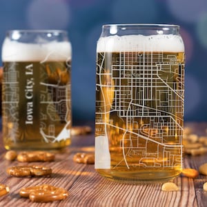 Iowa City Beer Can Glass, Iowa City IA Beer Can Glass Gift, Engraved City Map Glass, Iowa City Iowa Housewarming, Gifts for Him