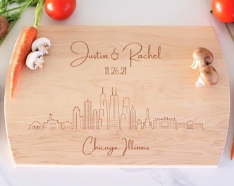 Chicago Skyline Personalized Cutting Board, Custom Charcuterie Board, Wedding Gift, Chicago Cityscape, Engagement Gift, Cheese Board
