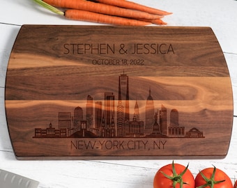 New York City Skyline Cutting Board, New York Skyline Gift, Real Estate Closing, Housewarming Gift, NYC Gift, Personalized Cutting Board