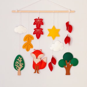 Felt Fox Wall Hanging: Personalized Nursery Decor, Autumn Colors