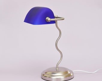 Vintage wavy banker lamp