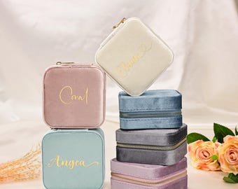 Personalized Velvet Jewelry Box, Custom Travel Jewelry Case, Velvet Storage Case, Birthday Gift, Anniversary Gift for Women,Bridesmaids Gift