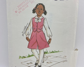 Kwik Sew Pattern 796 Girls Vest and Culotte -uncut